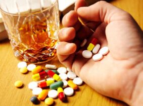 Antibiotics and alcohol effects of the combination